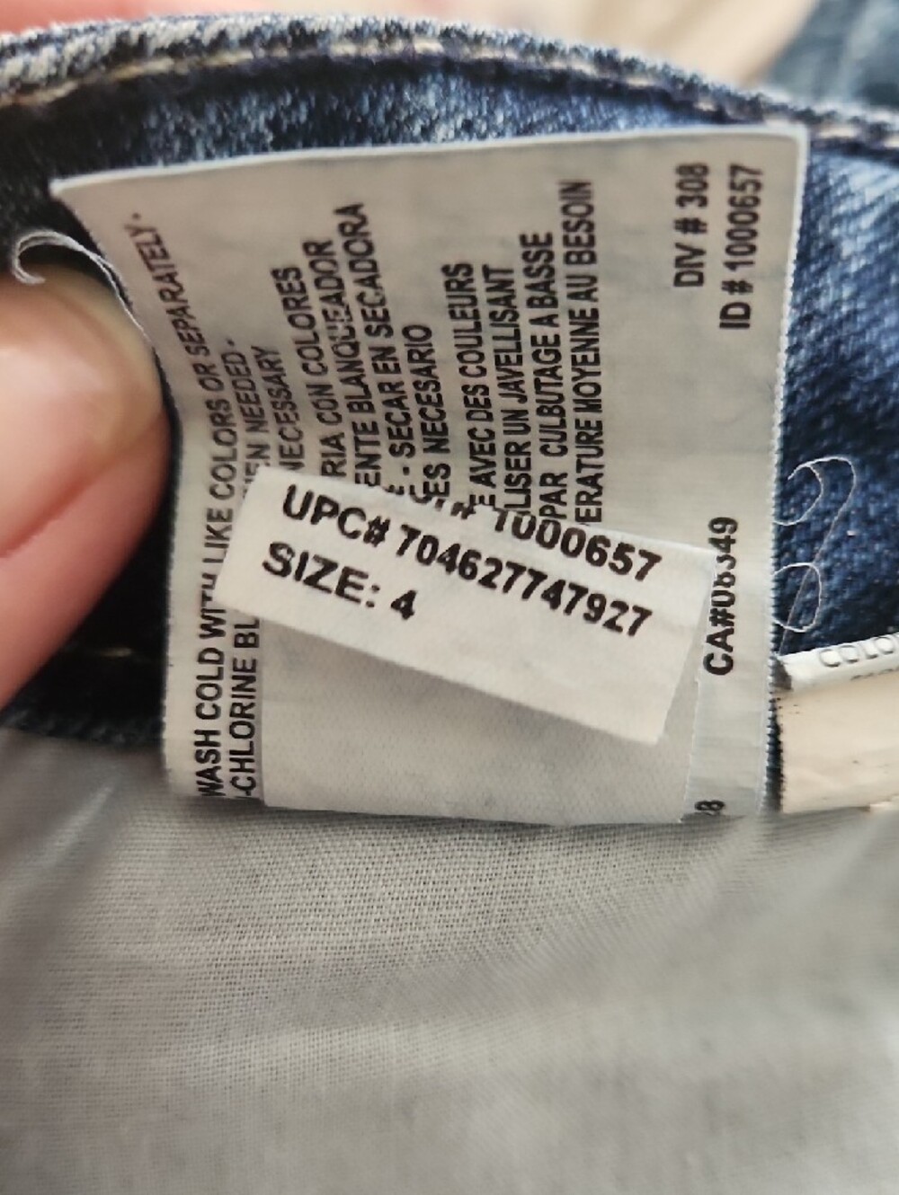 Nine West Medium Wash Cropped Straight Jeans - Picture 5 of 5